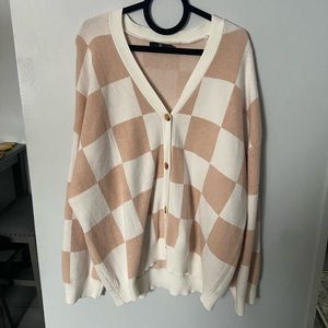 Lillusory checkered sweater